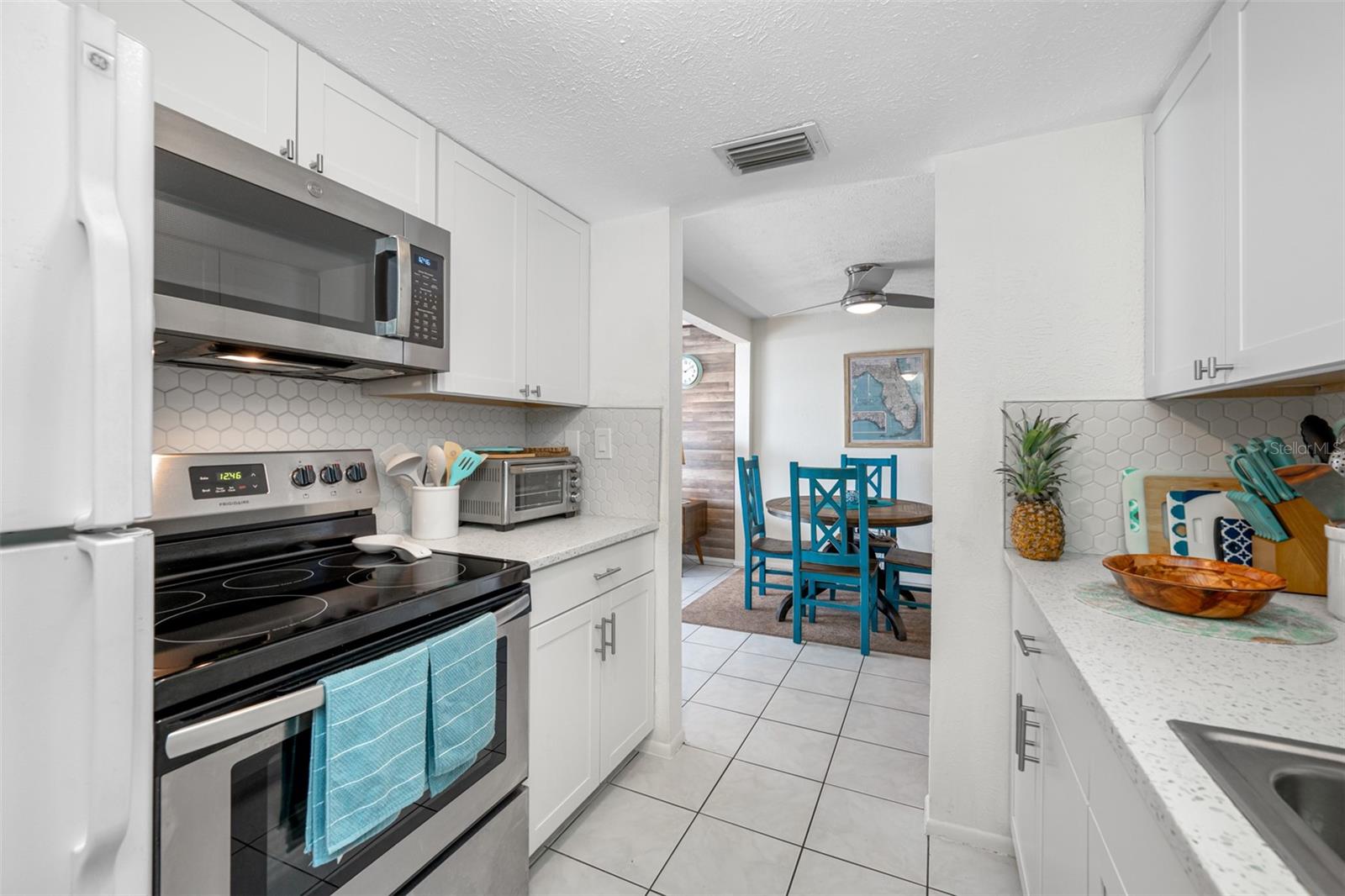 Image 13 of 48 For 3715 42nd Way S E