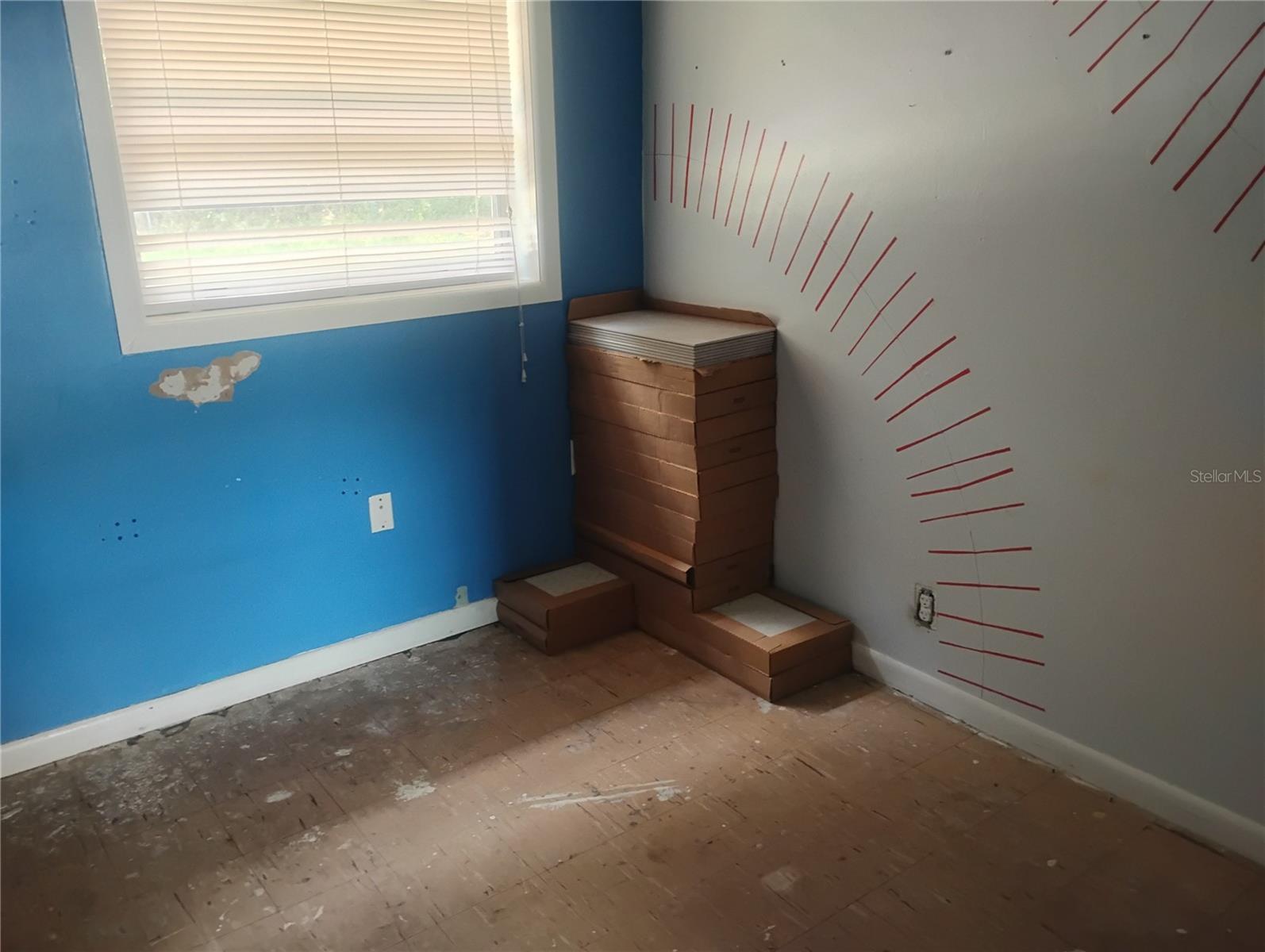 Image 7 of 17 For 3212 Glade Drive
