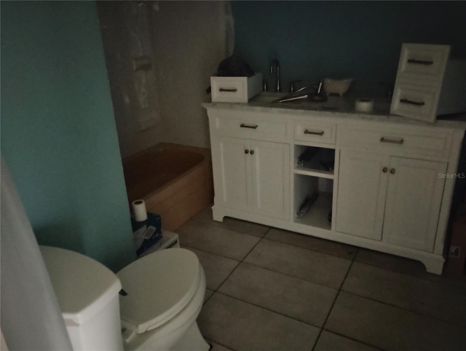 Image 8 of 17 For 3212 Glade Drive