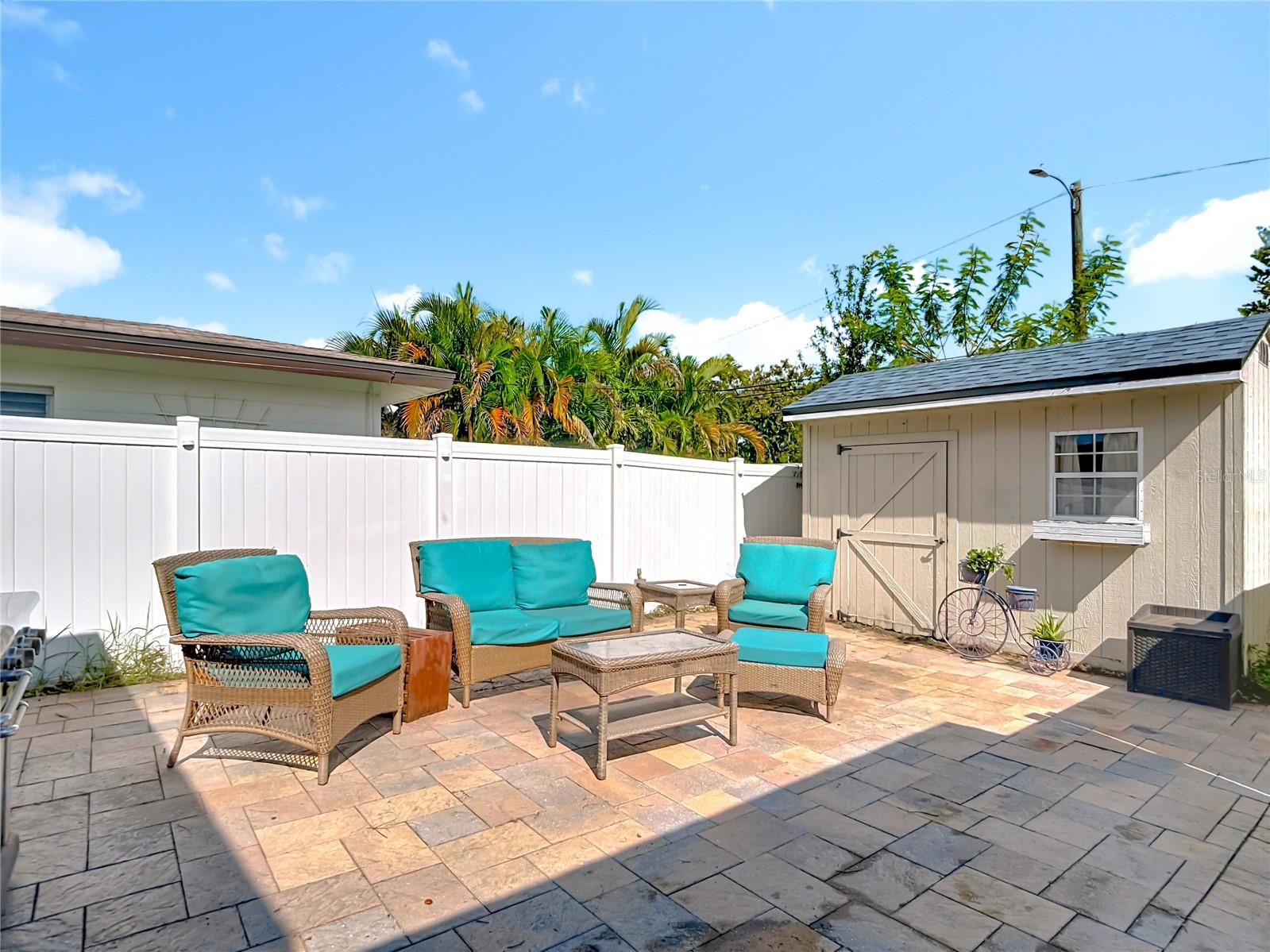 Image 32 of 44 For 5335 8th Avenue N