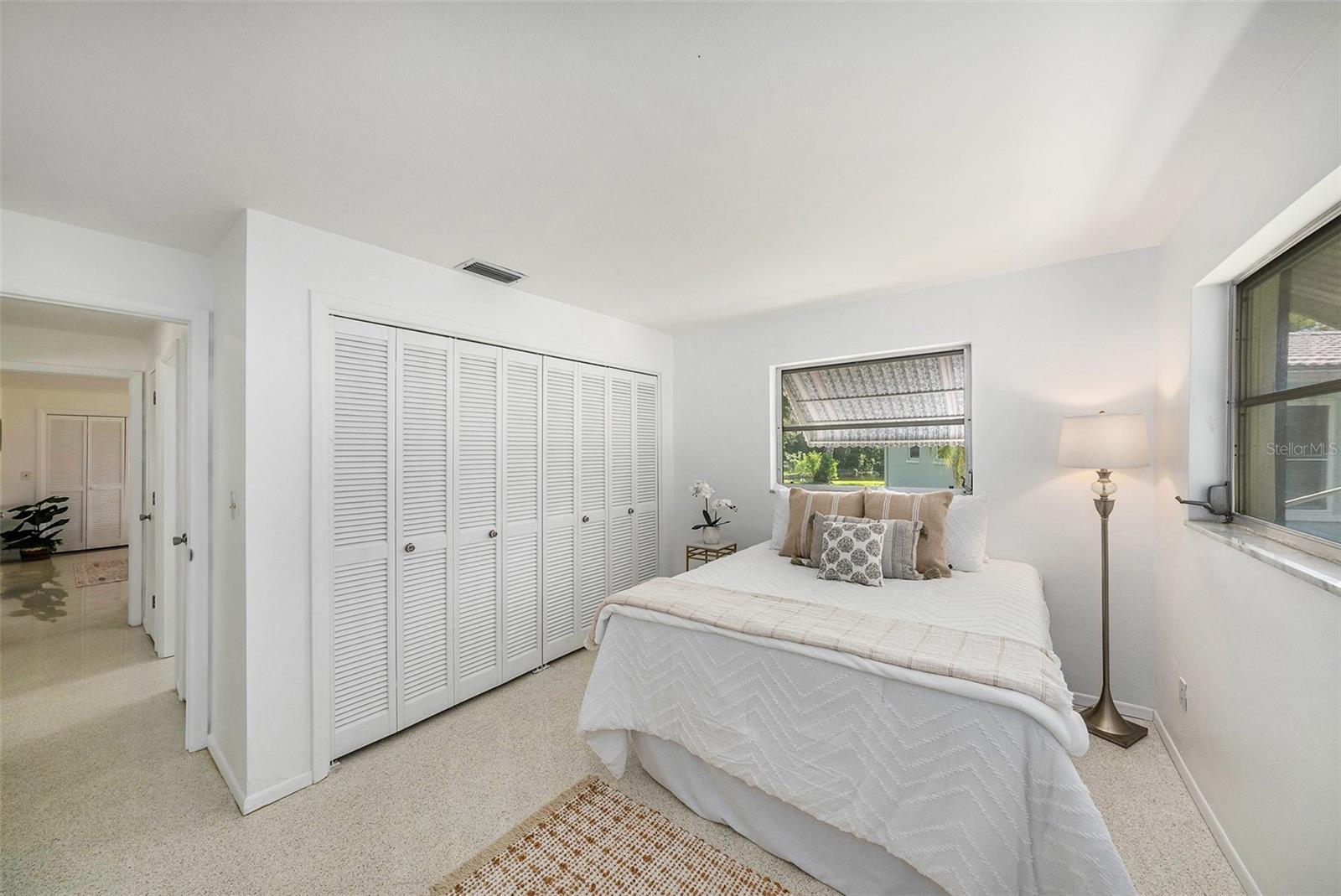 Image 22 of 36 For 2062 Forest Drive
