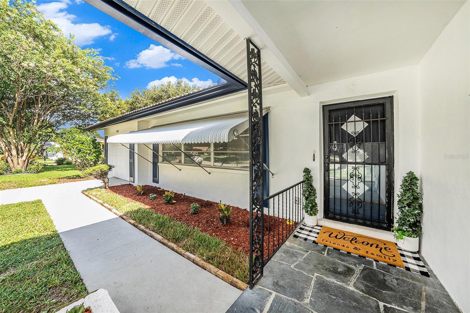 Image 6 of 36 For 2062 Forest Drive