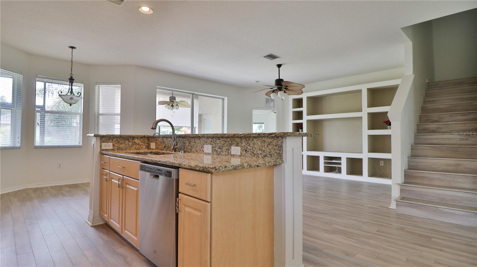 Image 7 of 24 For 16319 Bridgeglade Lane