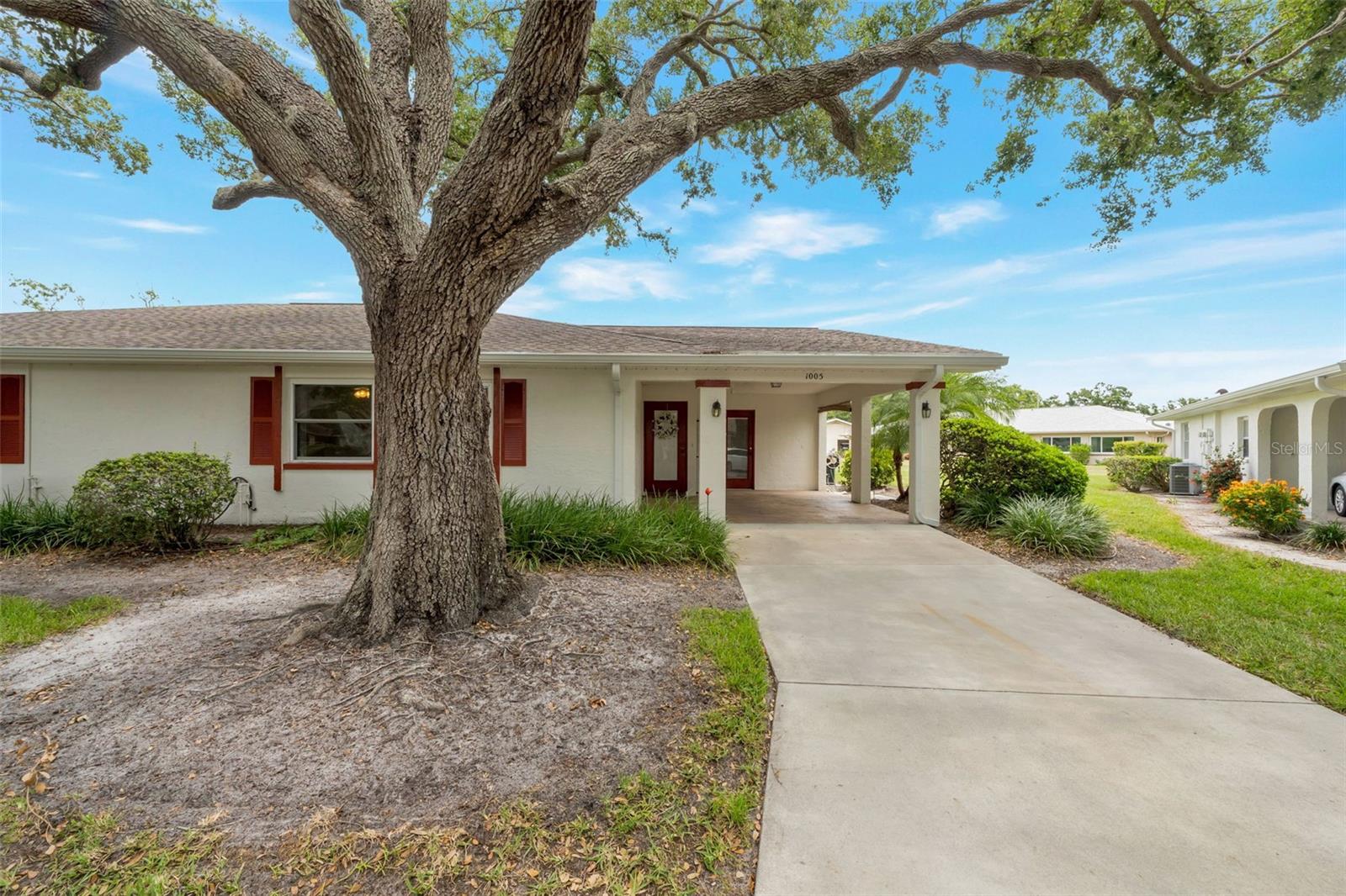 Details for 1005 Harefield Circle 43, SUN CITY CENTER, FL 33573