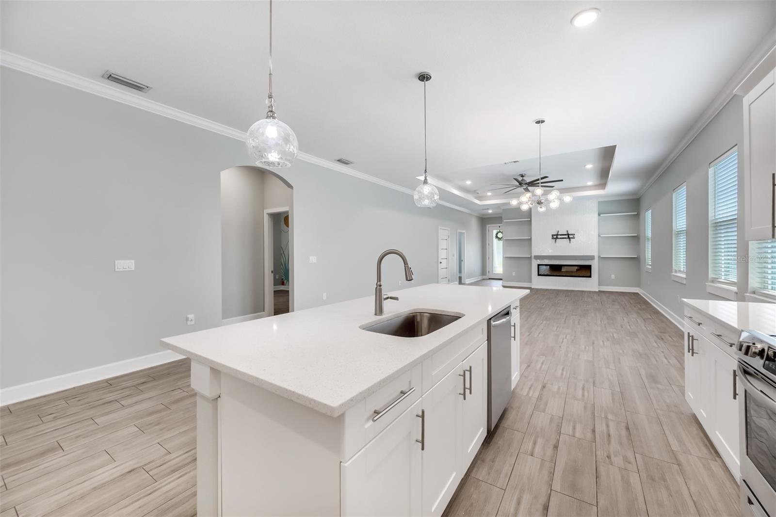 Image 31 of 73 For 475 36th Avenue N