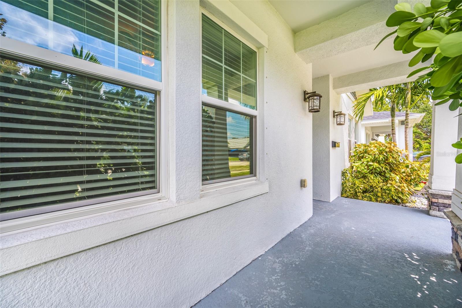 Image 5 of 73 For 475 36th Avenue N