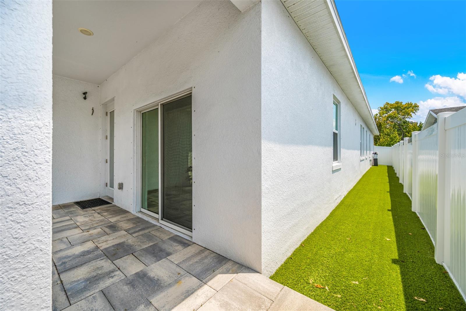 Image 55 of 73 For 475 36th Avenue N