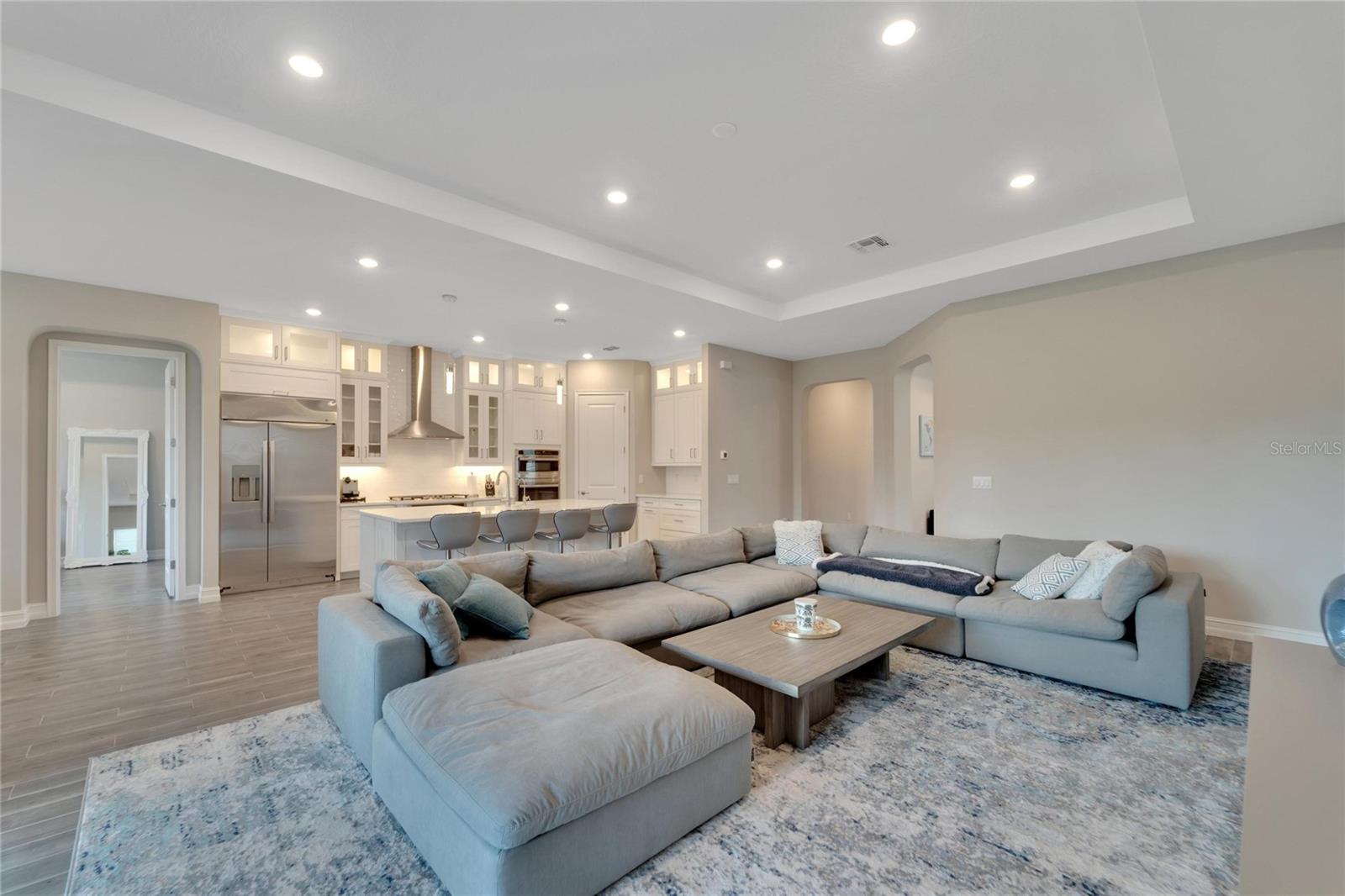 Image 11 of 89 For 2318 5th Street E