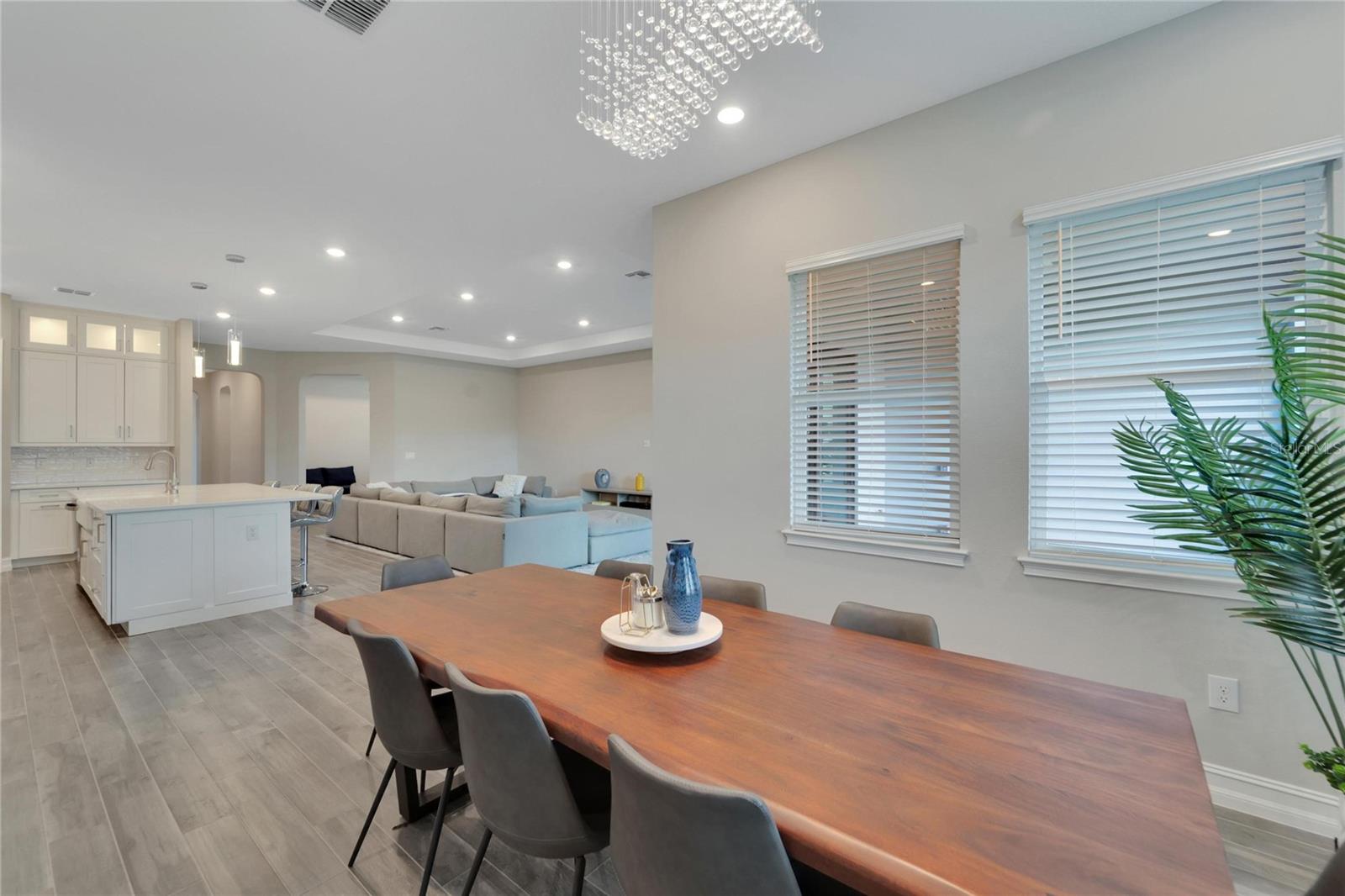 Image 19 of 89 For 2318 5th Street E