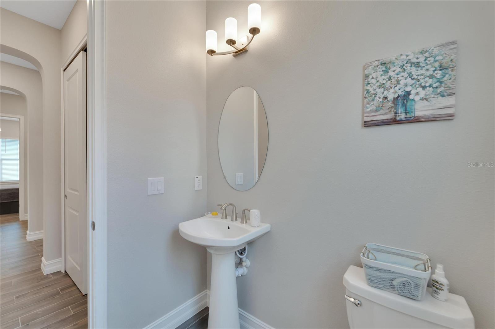 Image 23 of 89 For 2318 5th Street E
