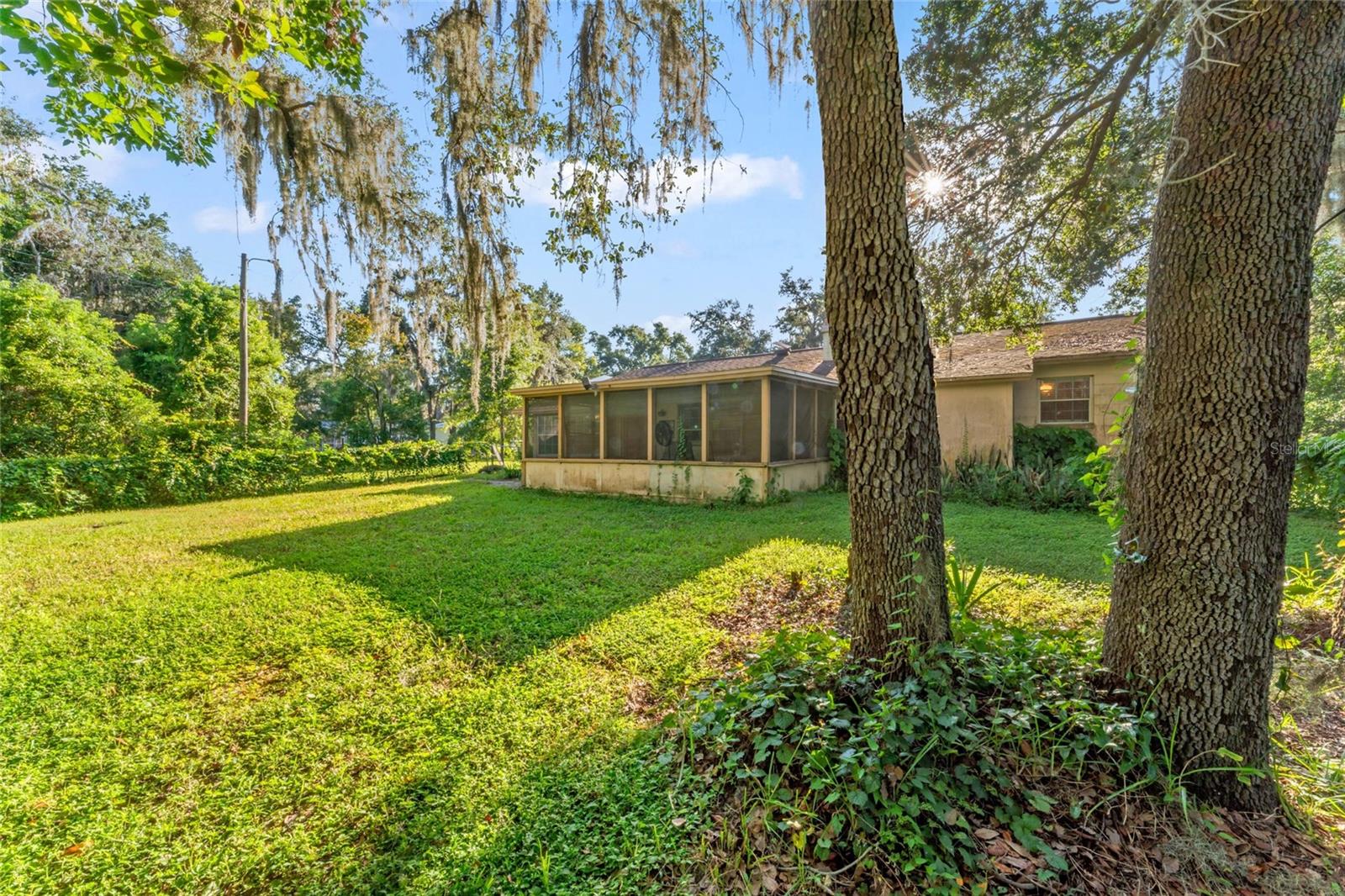 Listing photo id 29 for 8807 Overlook Drive