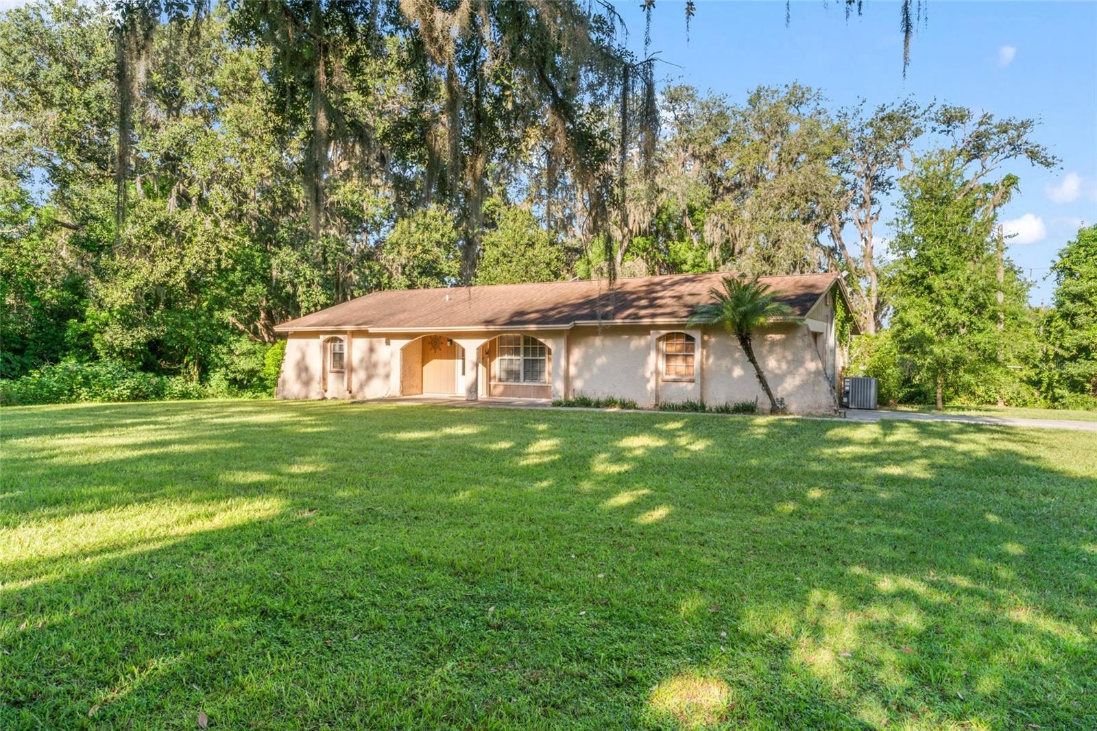 Listing photo id 31 for 8807 Overlook Drive