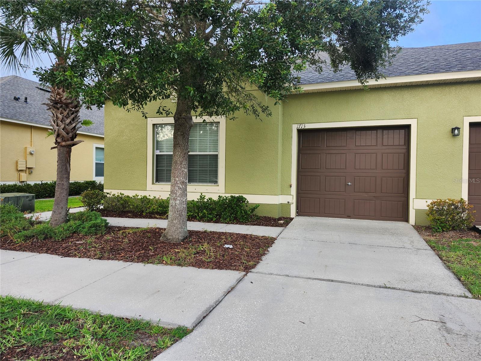 Image 3 of 24 For 1713 Trailwater Street