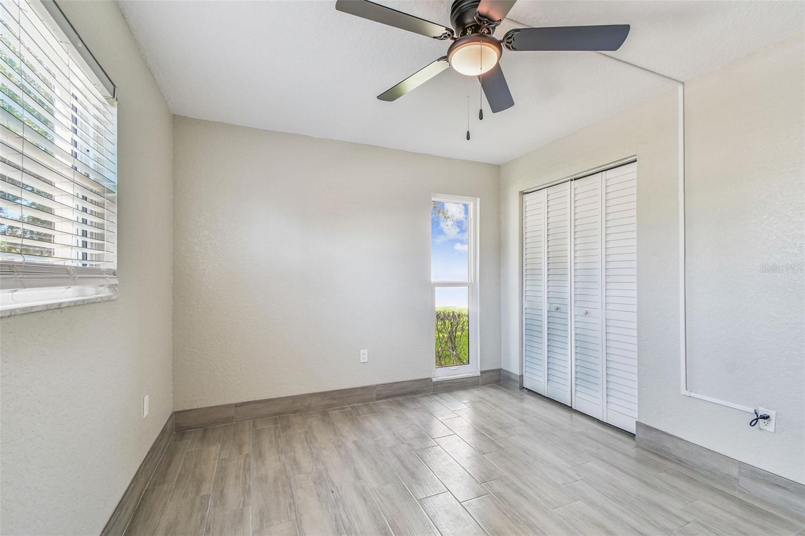 Image 17 of 67 For 4829 Onyx Lane 101