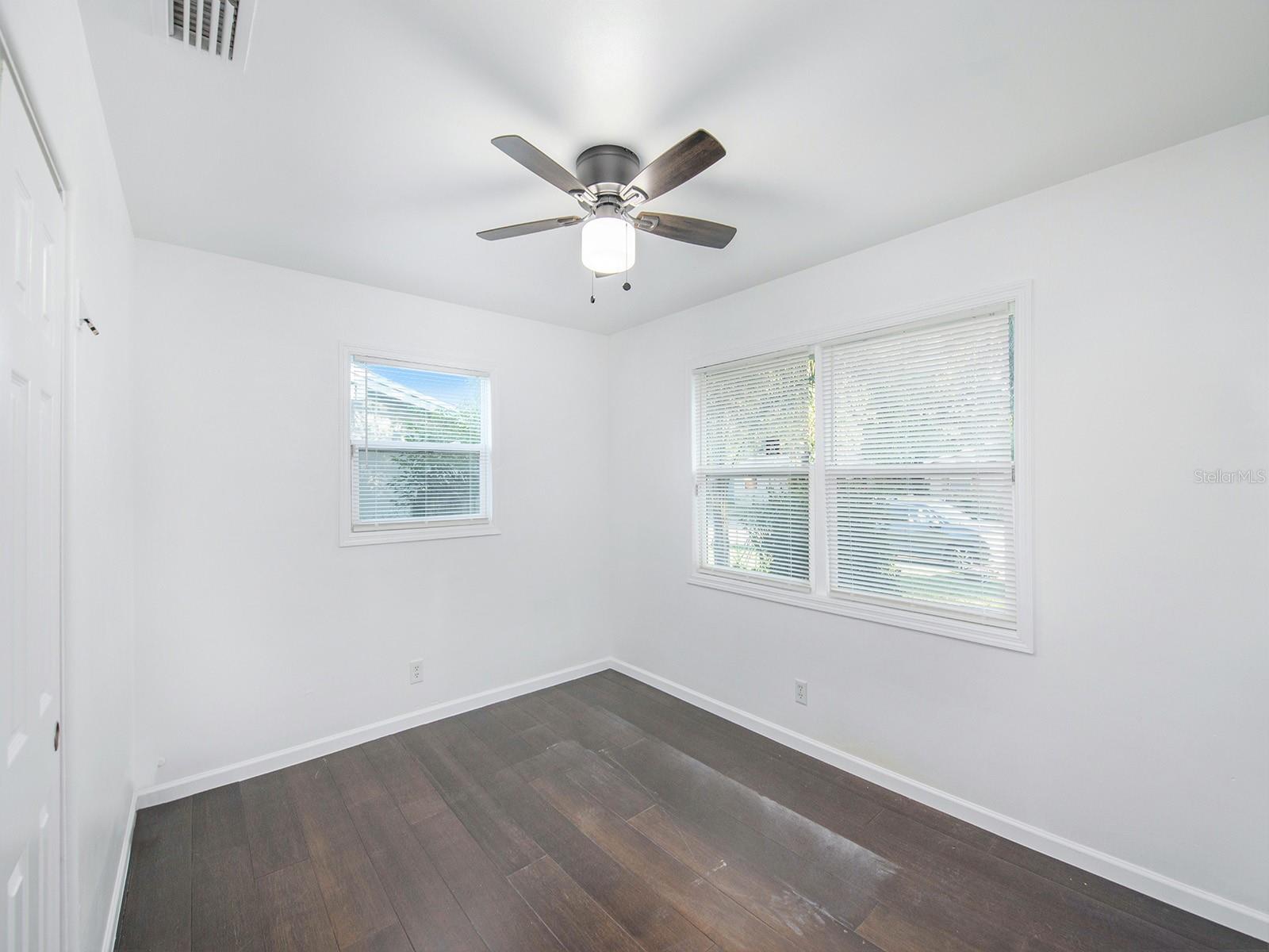 Image 16 of 25 For 4211 12th Avenue S