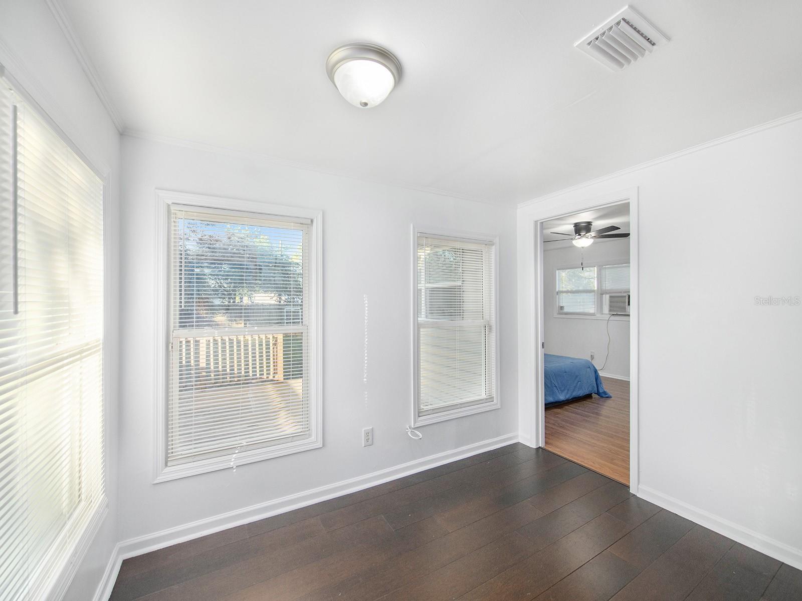 Image 9 of 25 For 4211 12th Avenue S