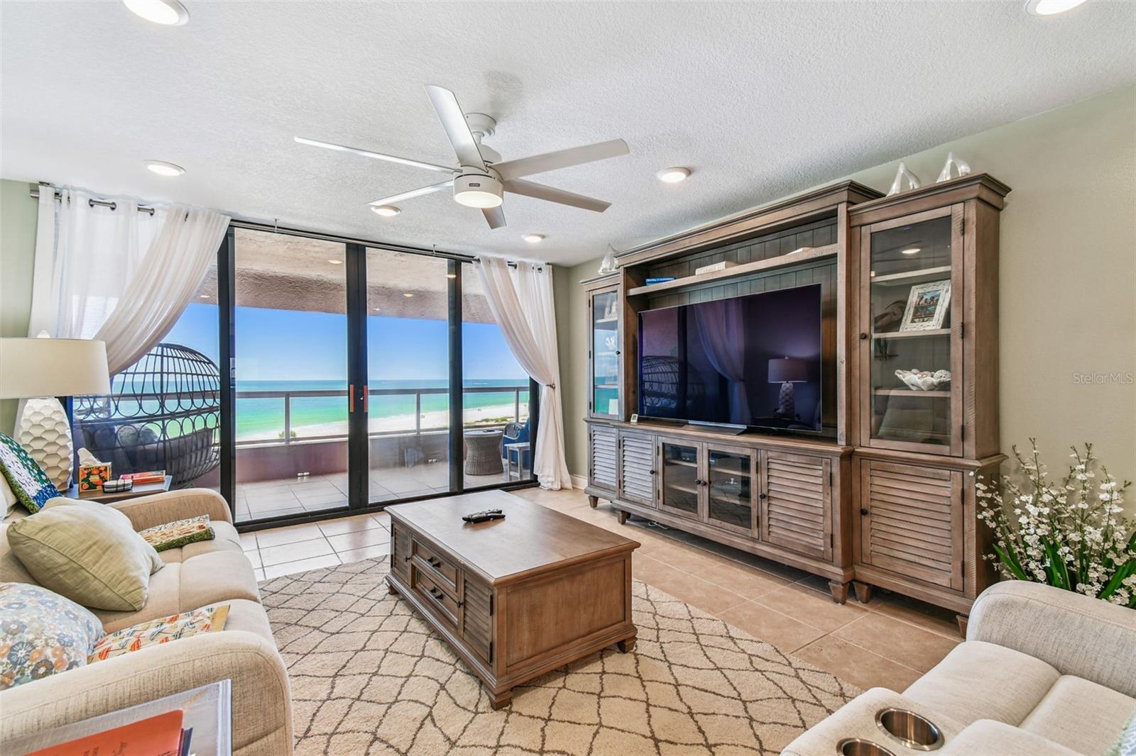 Image 3 of 30 For 1310 Gulf Boulevard 6d