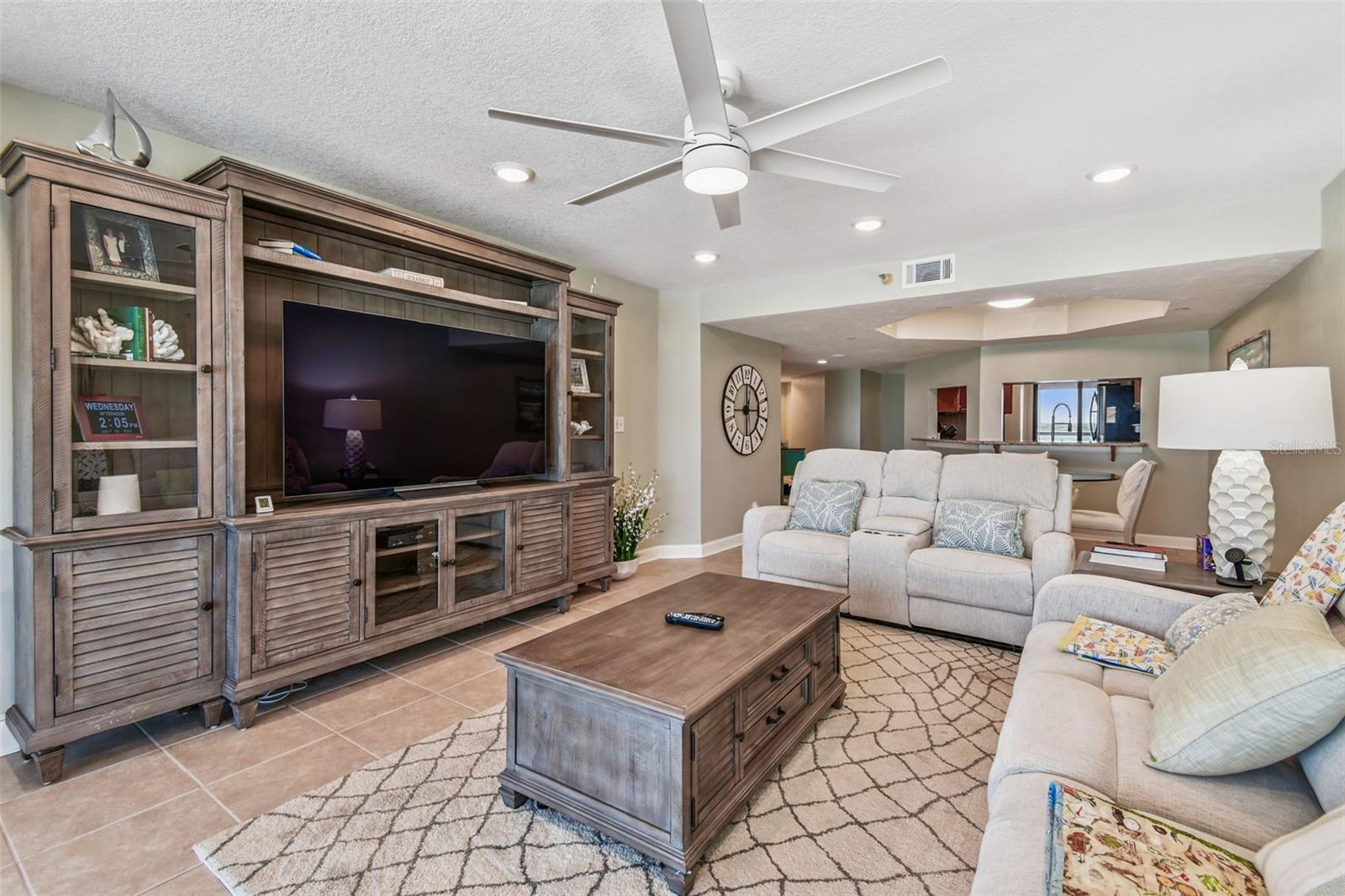 Image 6 of 30 For 1310 Gulf Boulevard 6d