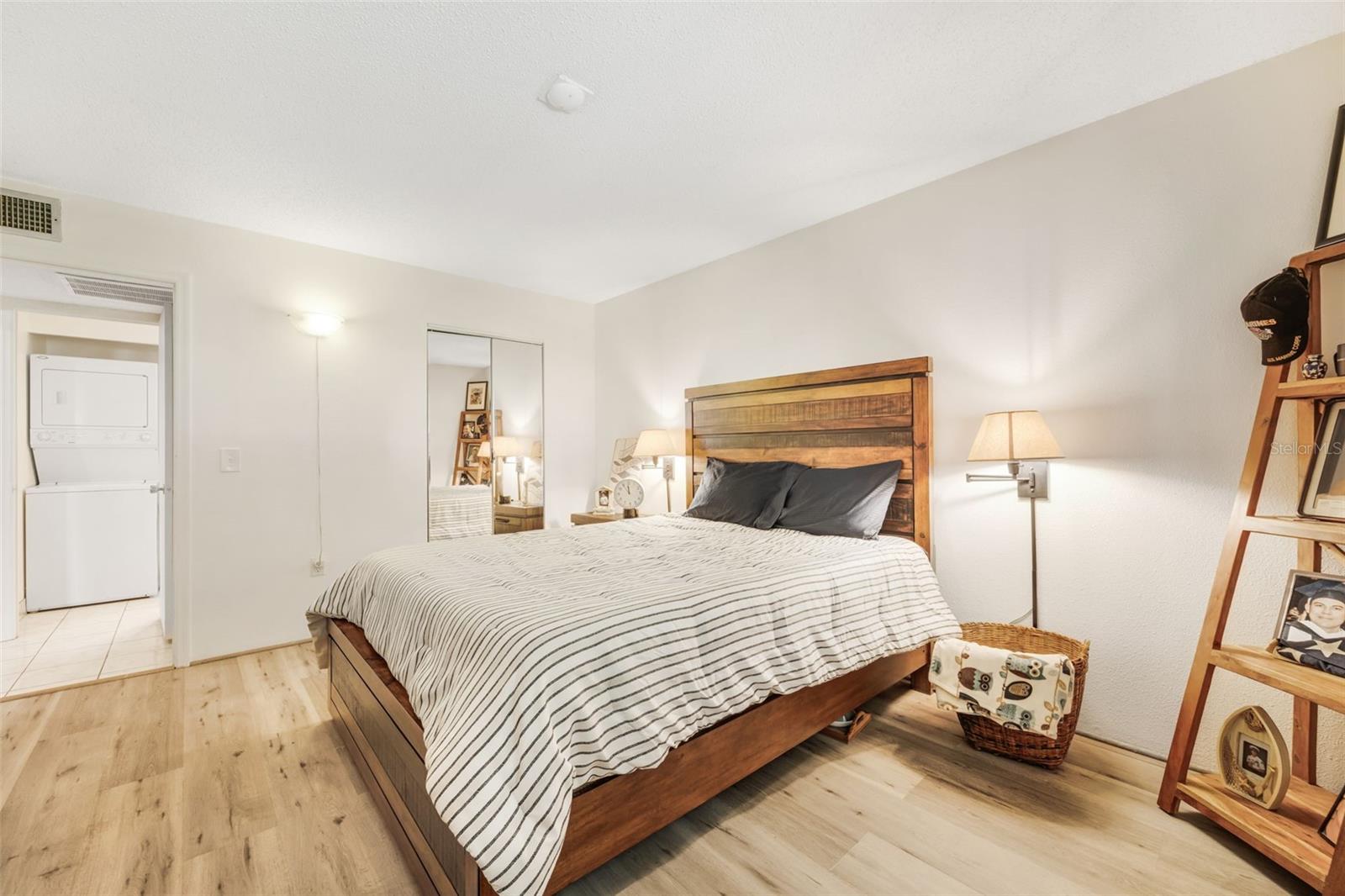 Image 16 of 40 For 1485 Feather Drive 1485