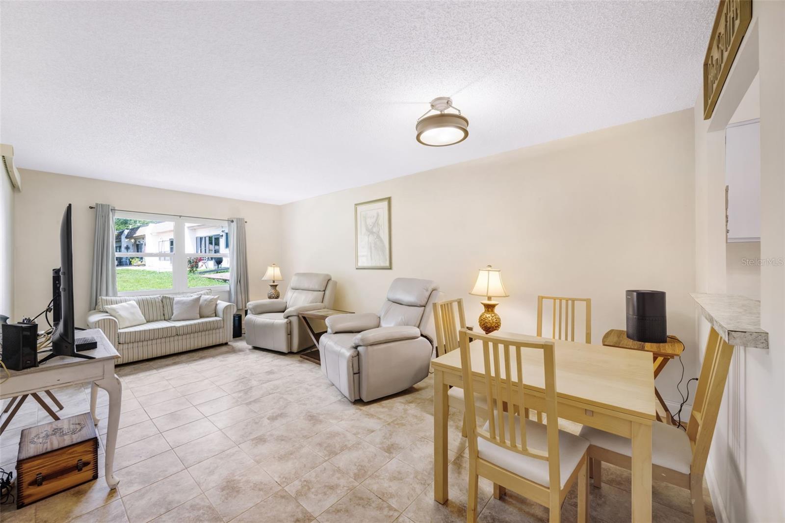 Image 2 of 40 For 1485 Feather Drive 1485
