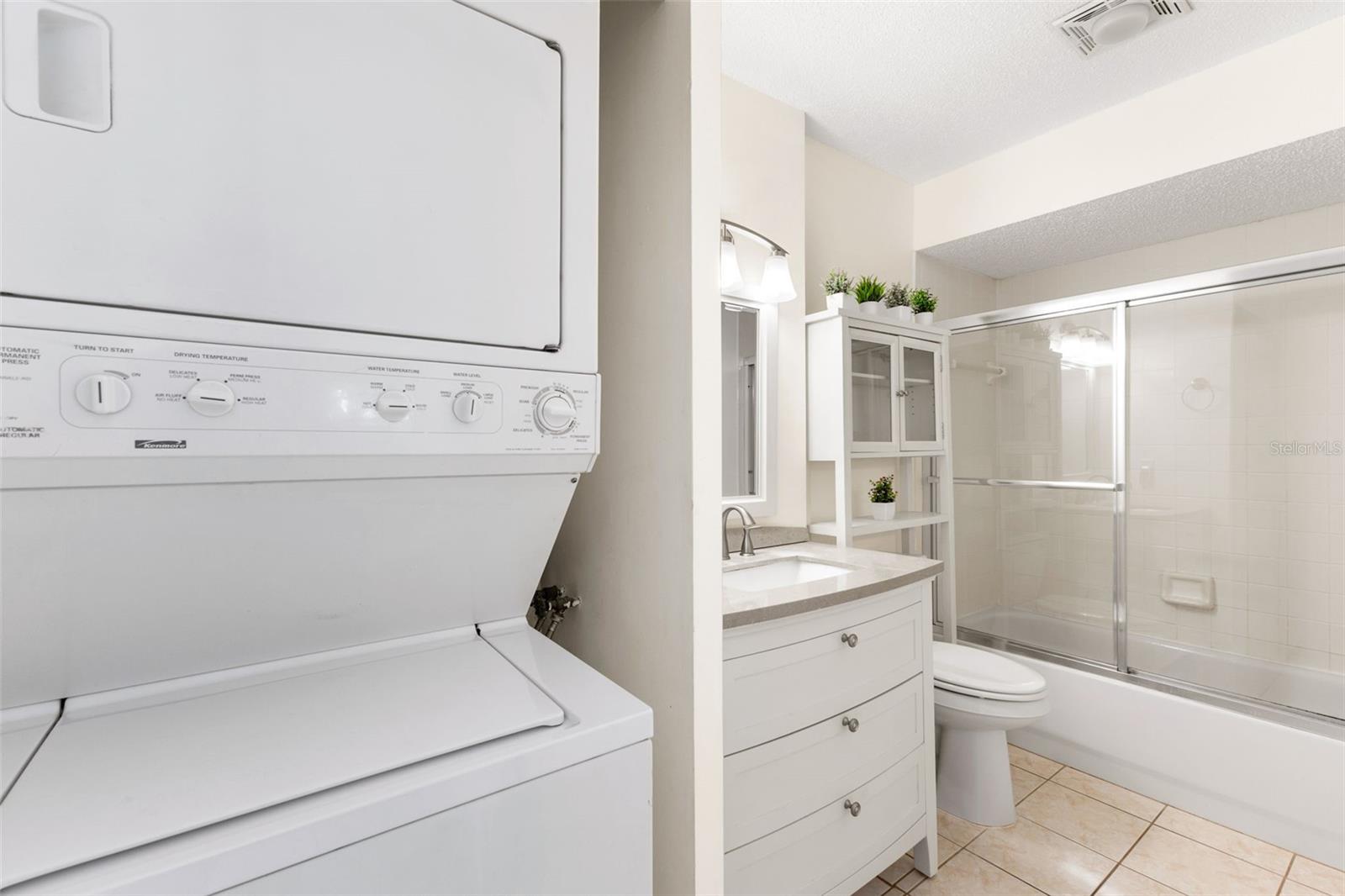 Image 20 of 40 For 1485 Feather Drive 1485