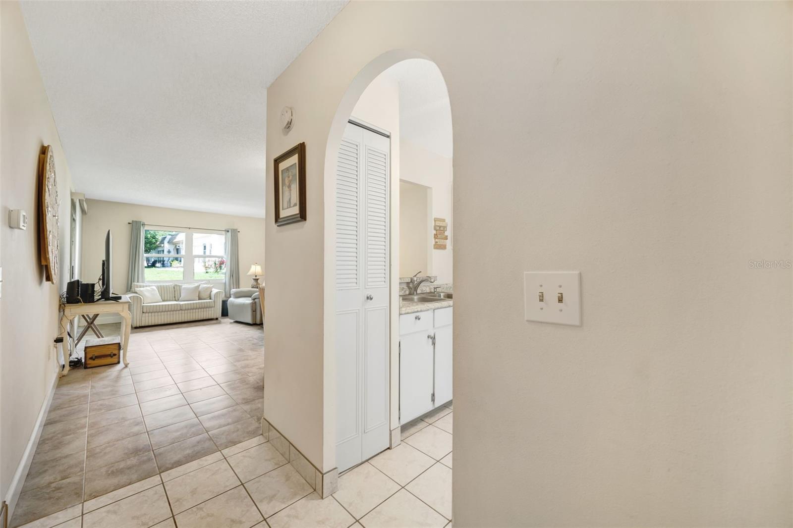 Image 8 of 40 For 1485 Feather Drive 1485