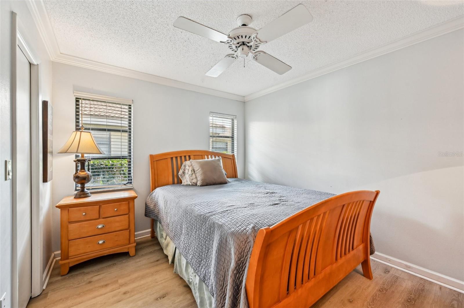 Image 18 of 35 For 7245 Wood Creek Drive 29