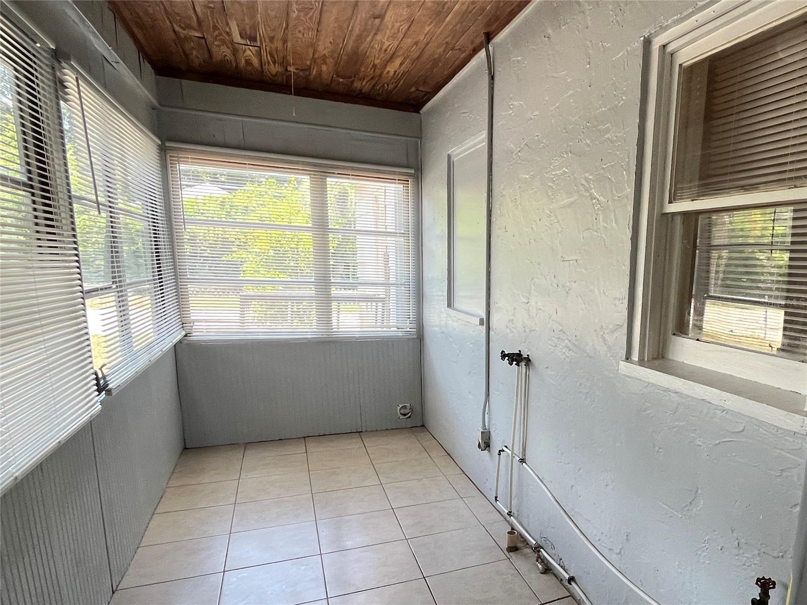 Image 11 of 11 For 1311 5th Street Ne