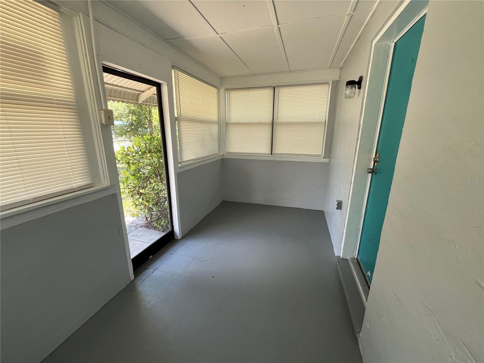 Image 2 of 11 For 1311 5th Street Ne