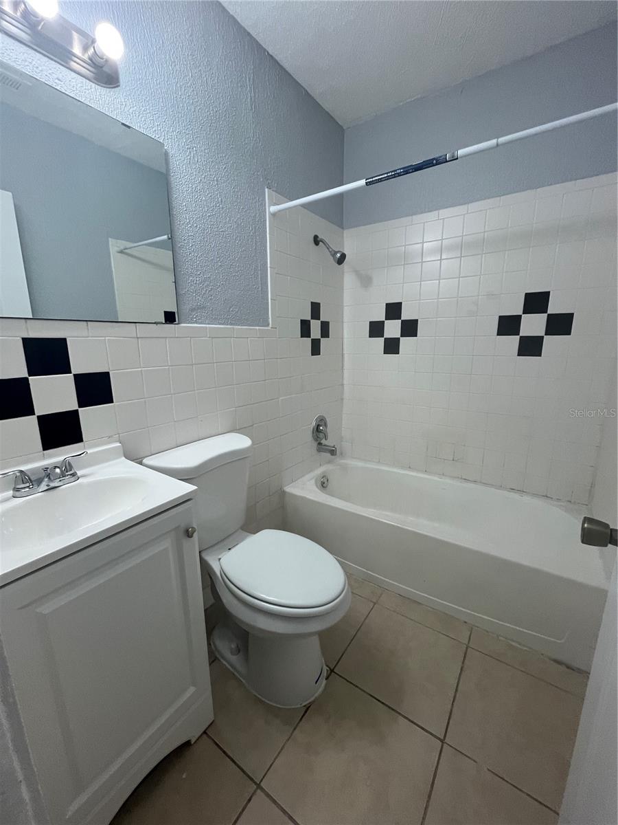 Image 6 of 11 For 1311 5th Street Ne
