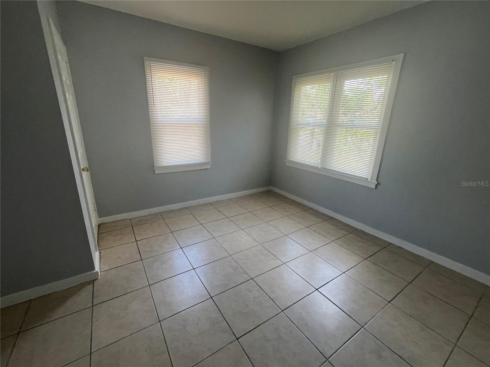 Image 7 of 11 For 1311 5th Street Ne