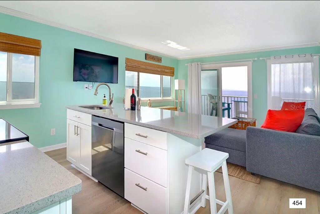 Image 39 of 100 For 2506 Rocky Point Drive 254, 301,