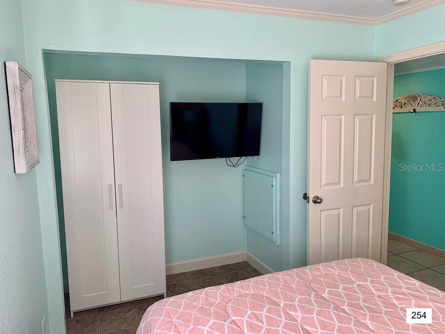 Image 6 of 100 For 2506 Rocky Point Drive 254, 301,