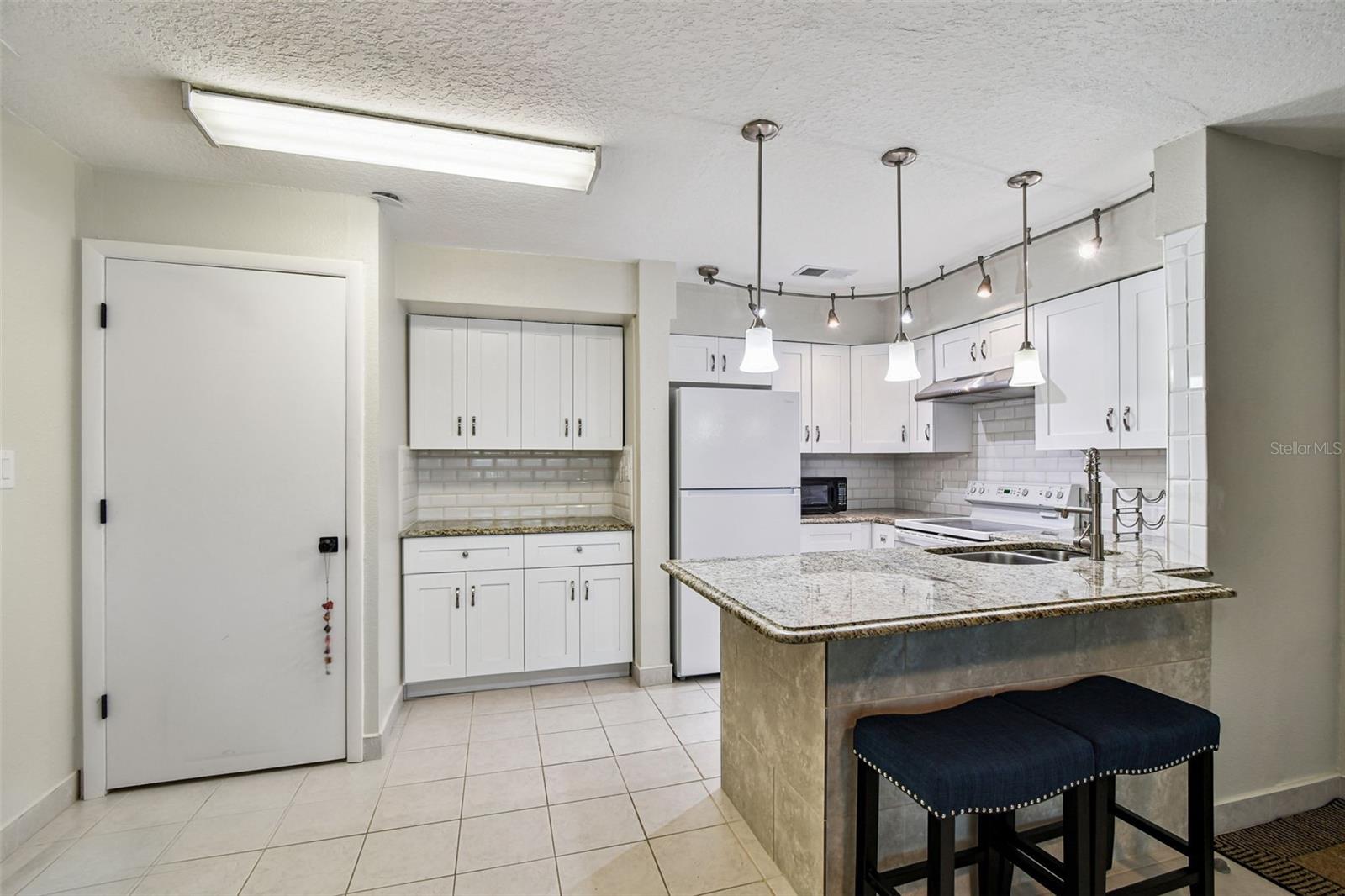 Image 9 of 71 For 4557 Garnet Drive 203