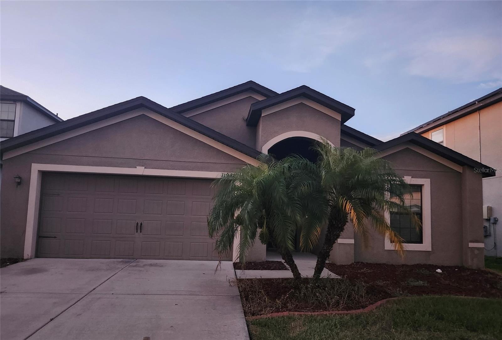 Listing Details for 11922 Winterset Cove Drive, RIVERVIEW, FL 33579