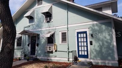 Listing photo id 1 for 700 Grove Street N 3