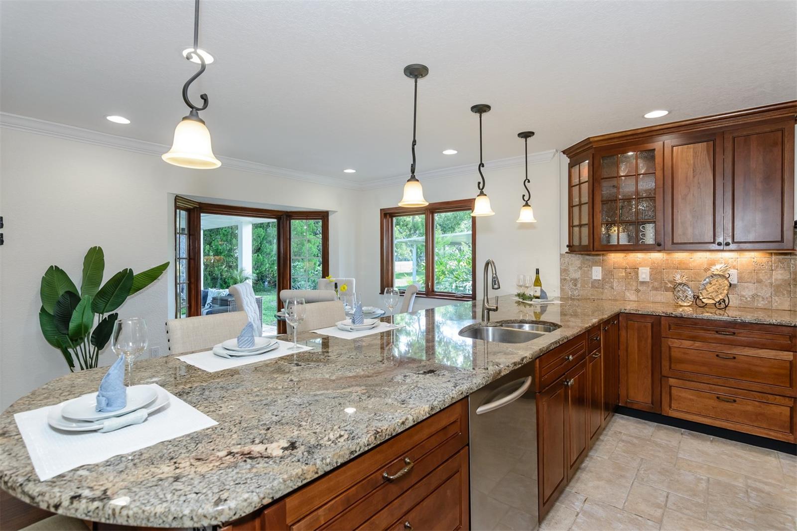 Image 11 of 73 For 2842 Quail Hollow Road W