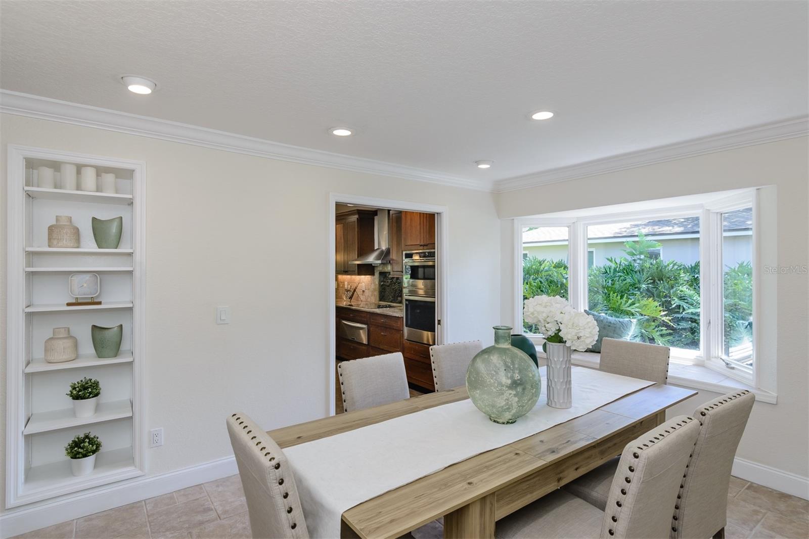 Image 21 of 73 For 2842 Quail Hollow Road W