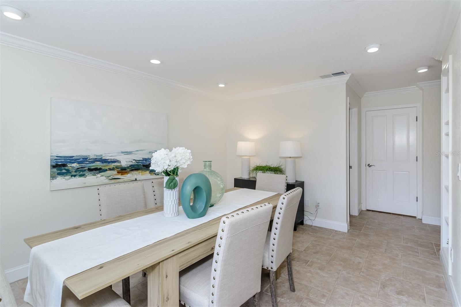 Image 22 of 73 For 2842 Quail Hollow Road W