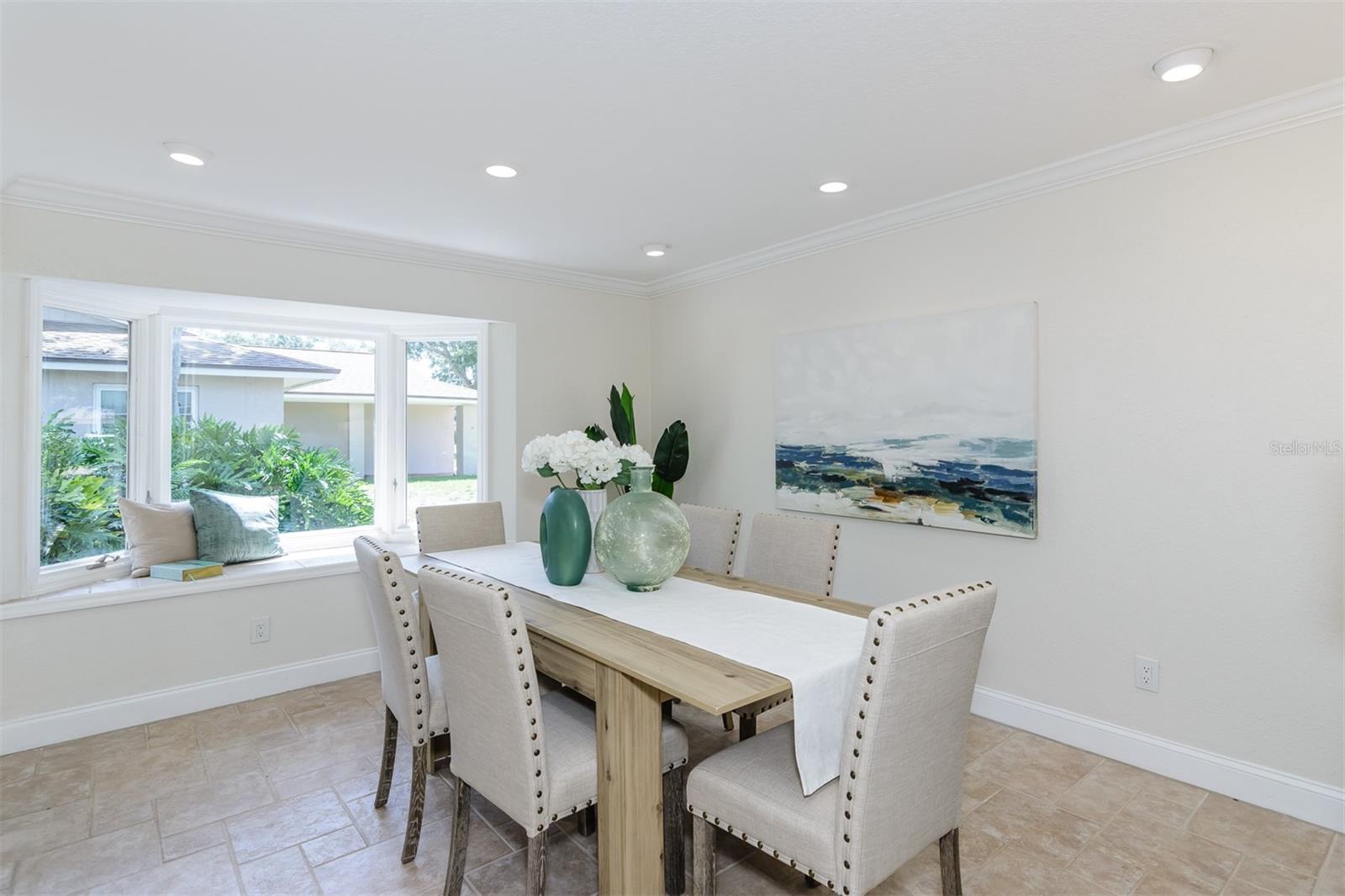 Image 23 of 73 For 2842 Quail Hollow Road W