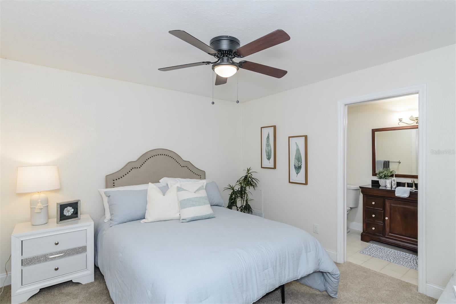 Image 36 of 73 For 2842 Quail Hollow Road W