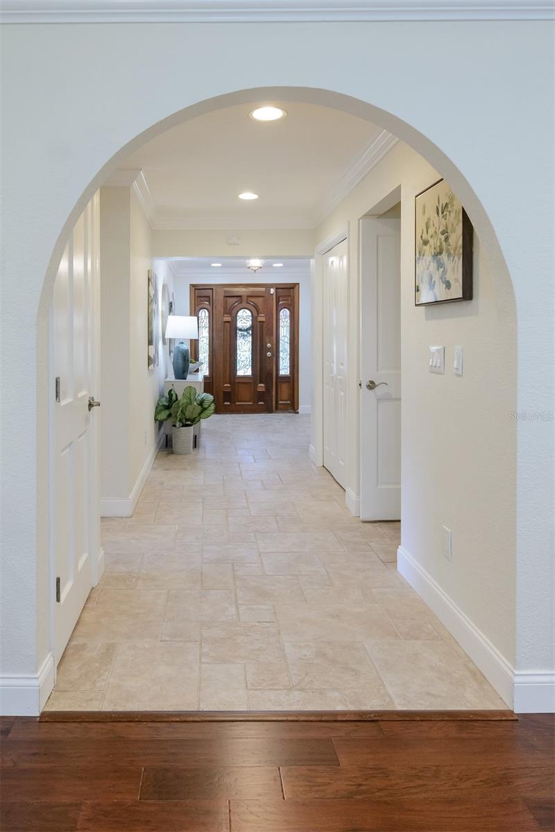 Image 6 of 73 For 2842 Quail Hollow Road W