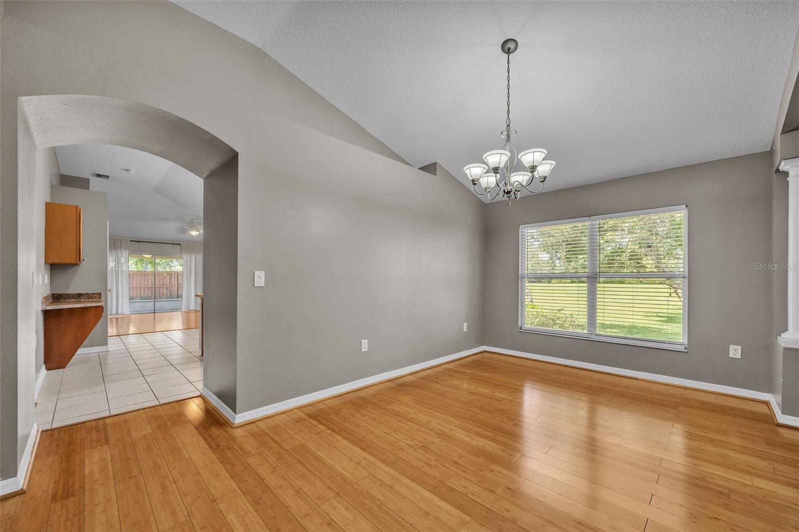 Image 12 of 45 For 7601 Wiltshire Park Place