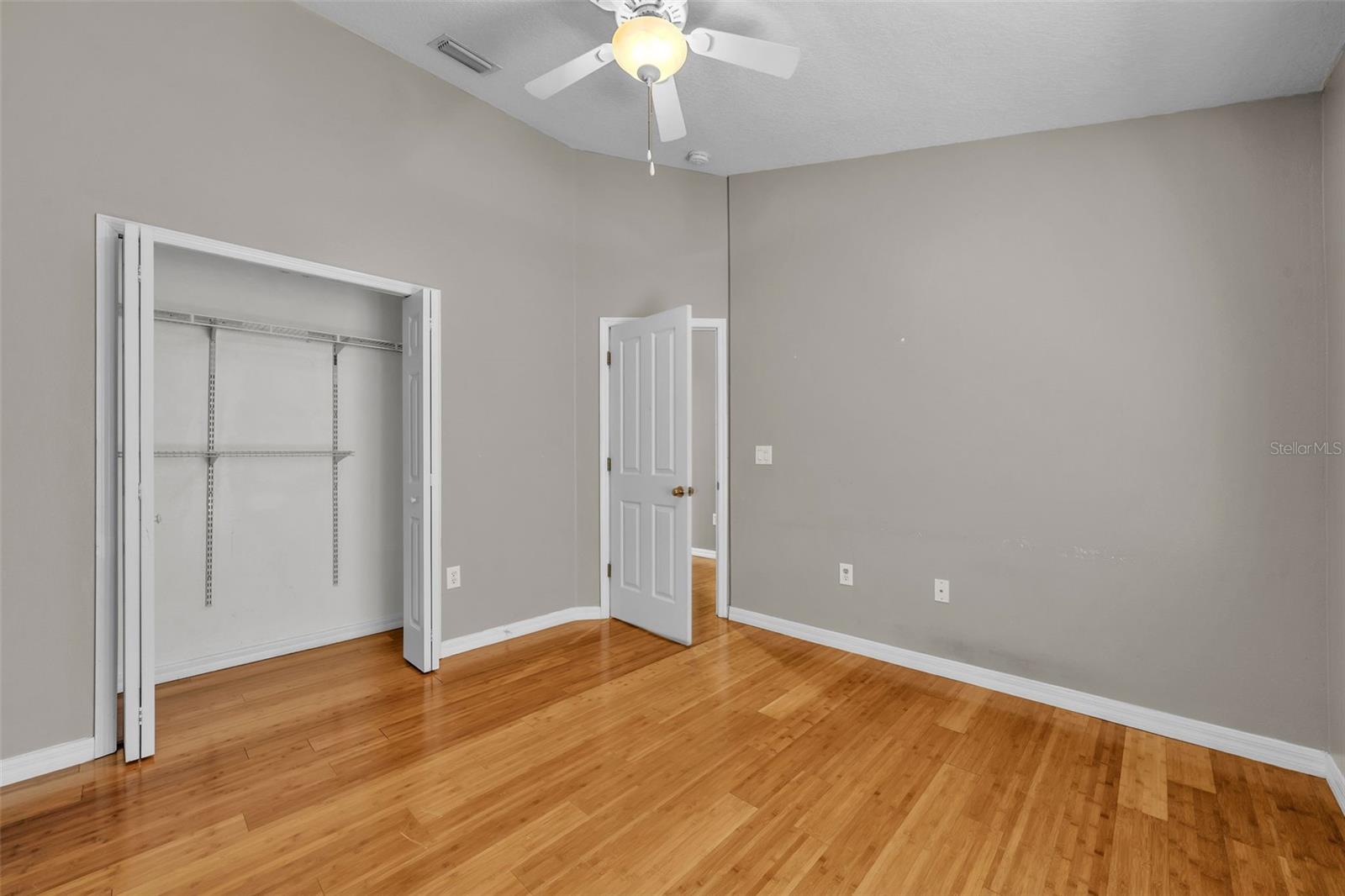 Image 31 of 45 For 7601 Wiltshire Park Place