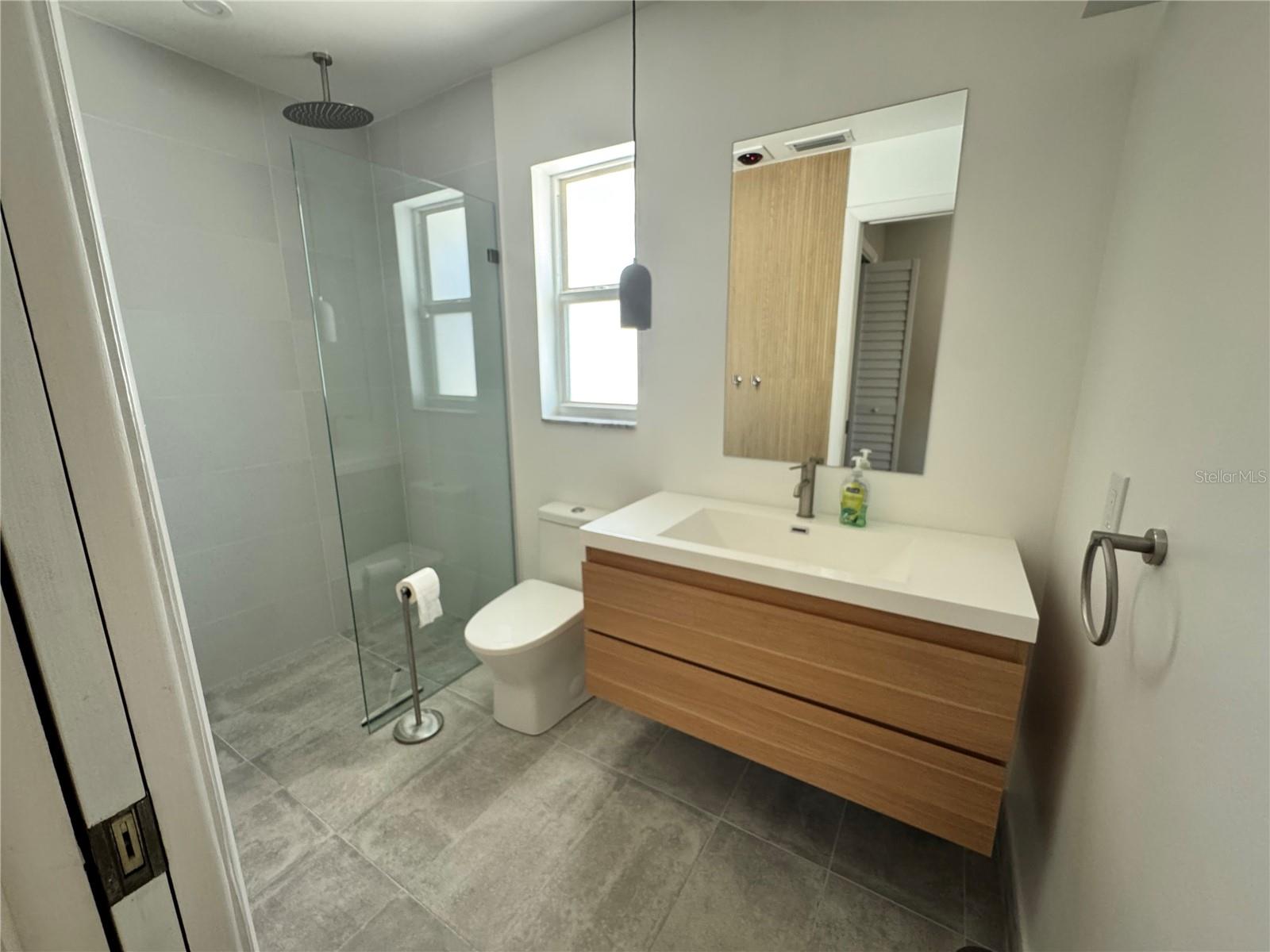 Image 10 of 19 For 13940 Antigua Drive