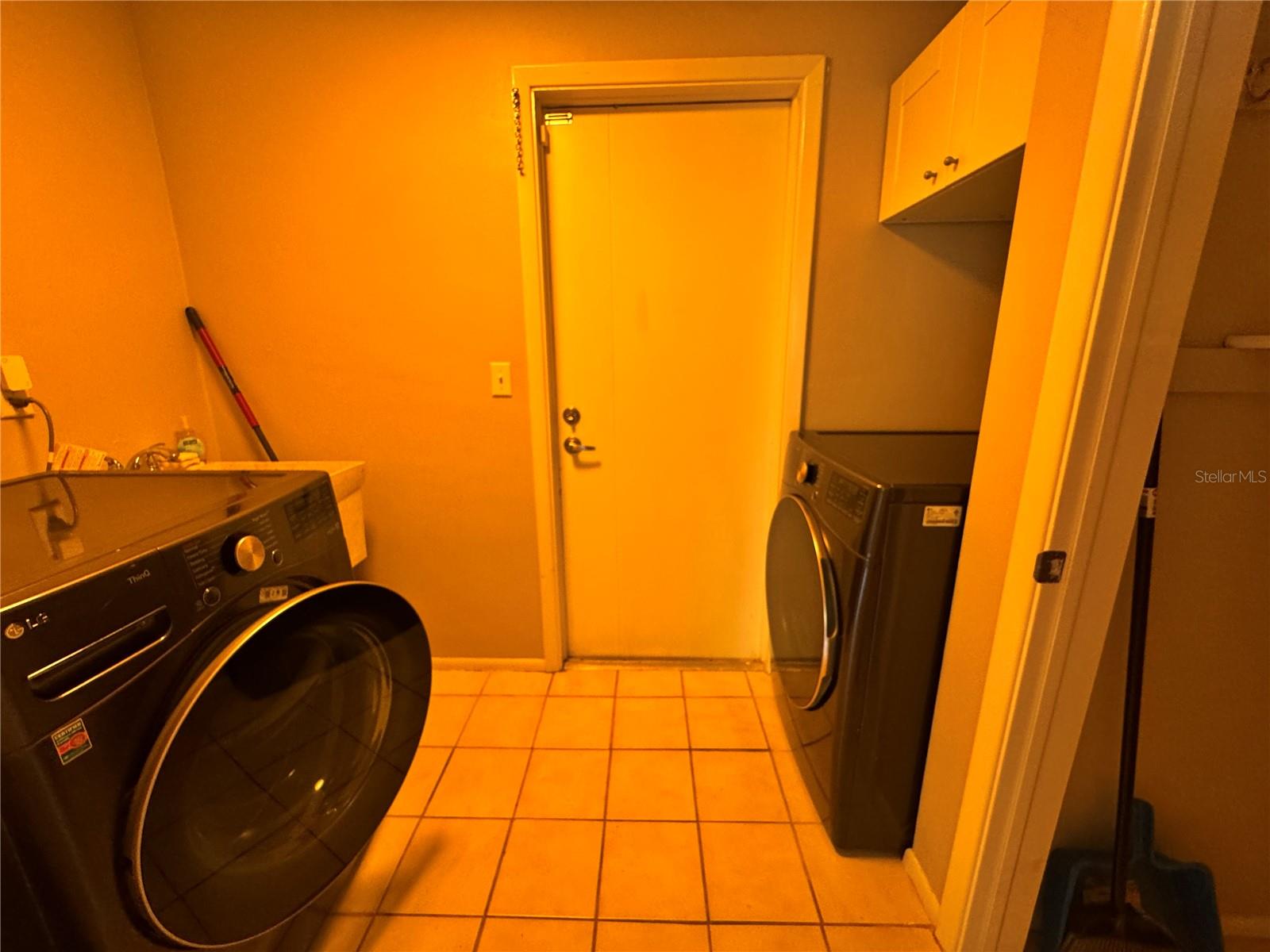 Image 16 of 19 For 13940 Antigua Drive