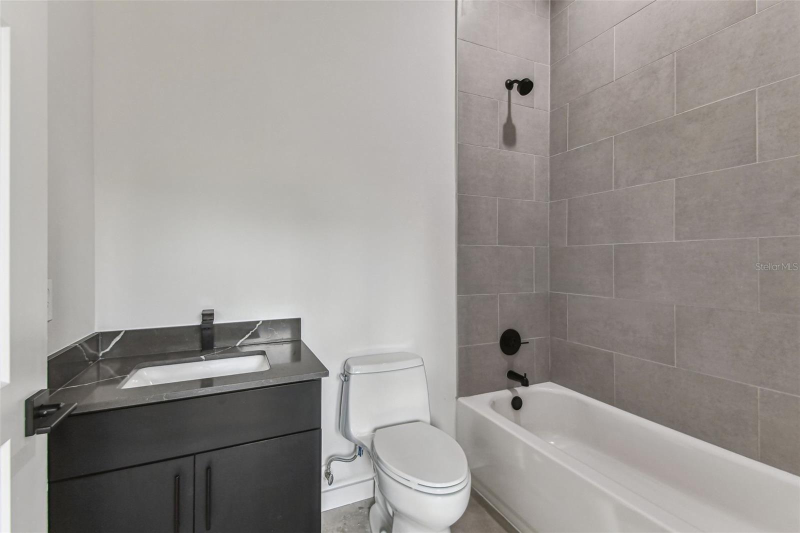 Image 18 of 63 For 801 3rd Avenue 2