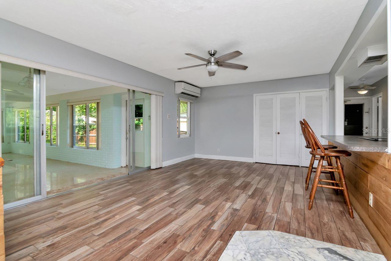 Image 10 of 70 For 9214 Rhea Drive