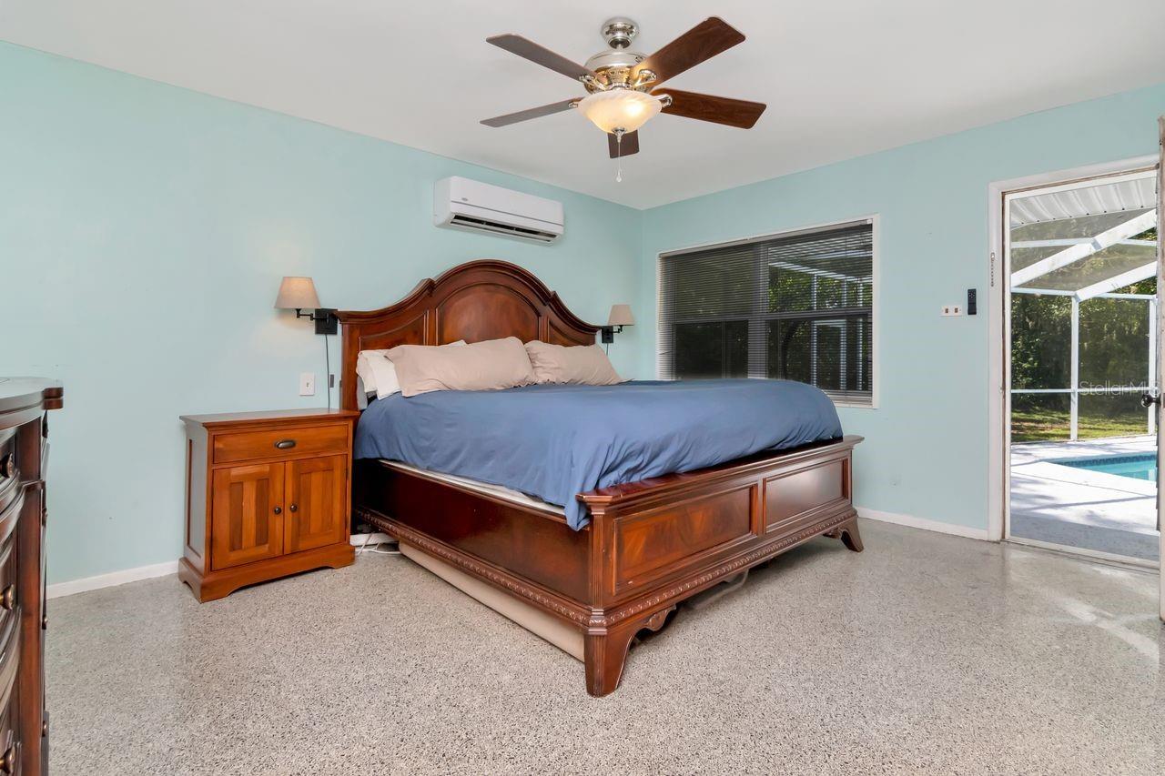 Image 21 of 70 For 9214 Rhea Drive