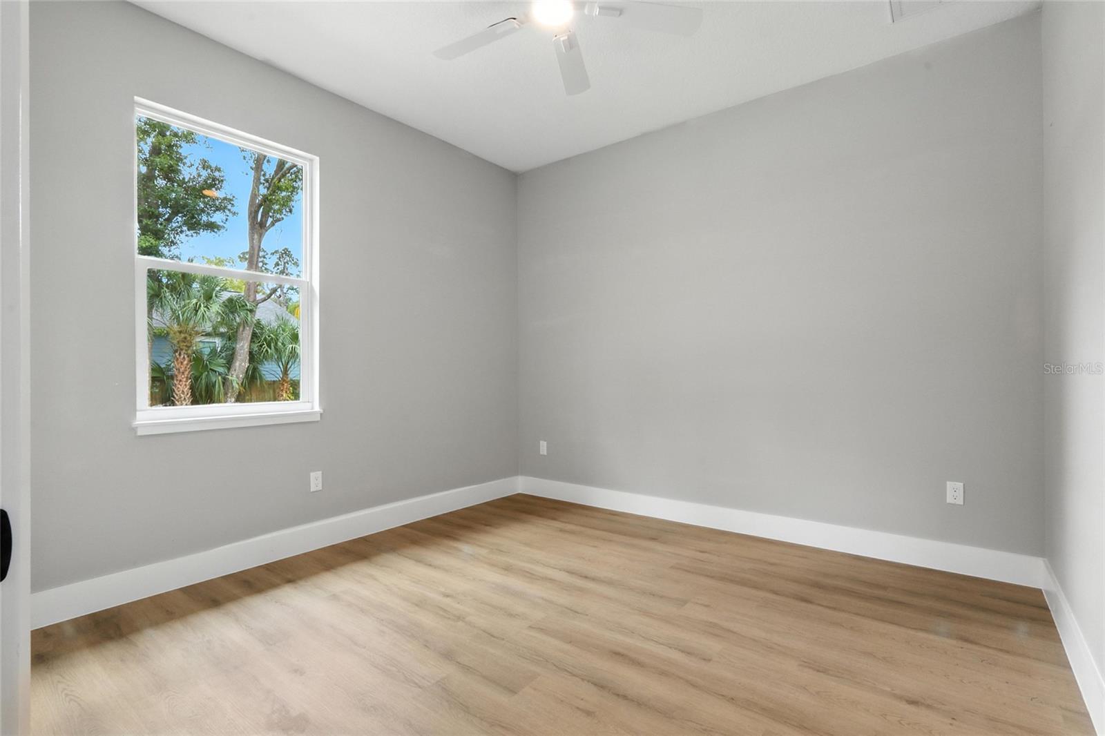 Image 10 of 15 For 7002 19th Street